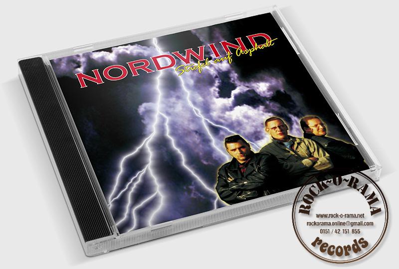 Illustration of the cover of the Nordwind CD Stiefel auf Asphalt